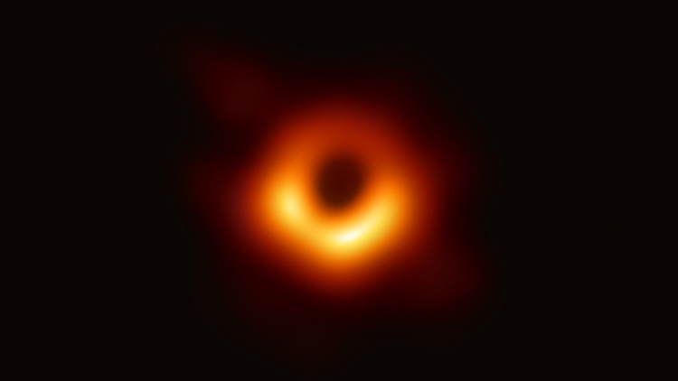 primera imagen de un agujero negro